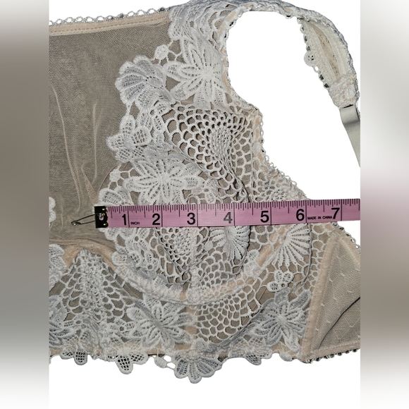 Victorias Secret Dream Angels Lace Mesh Long Line Bra Neutral Floral Boho Sz 32D - Picture 11 of 16